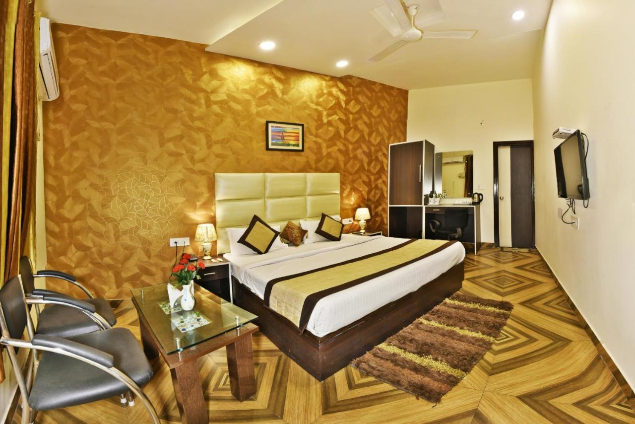 Hotel Amritsar Inn Exteriör bild